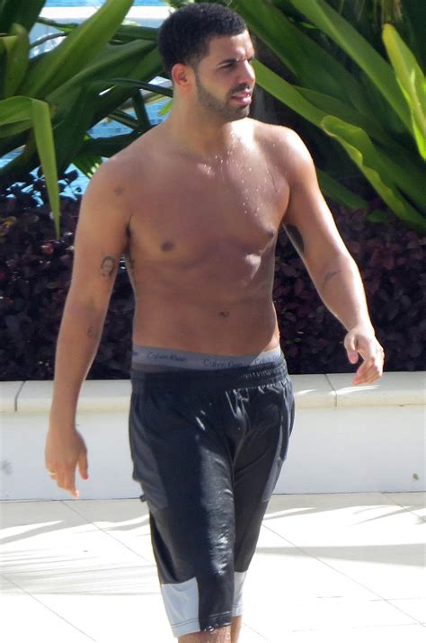 Drake Nude Pics Leaked — Full Uncensored Dick [2020]